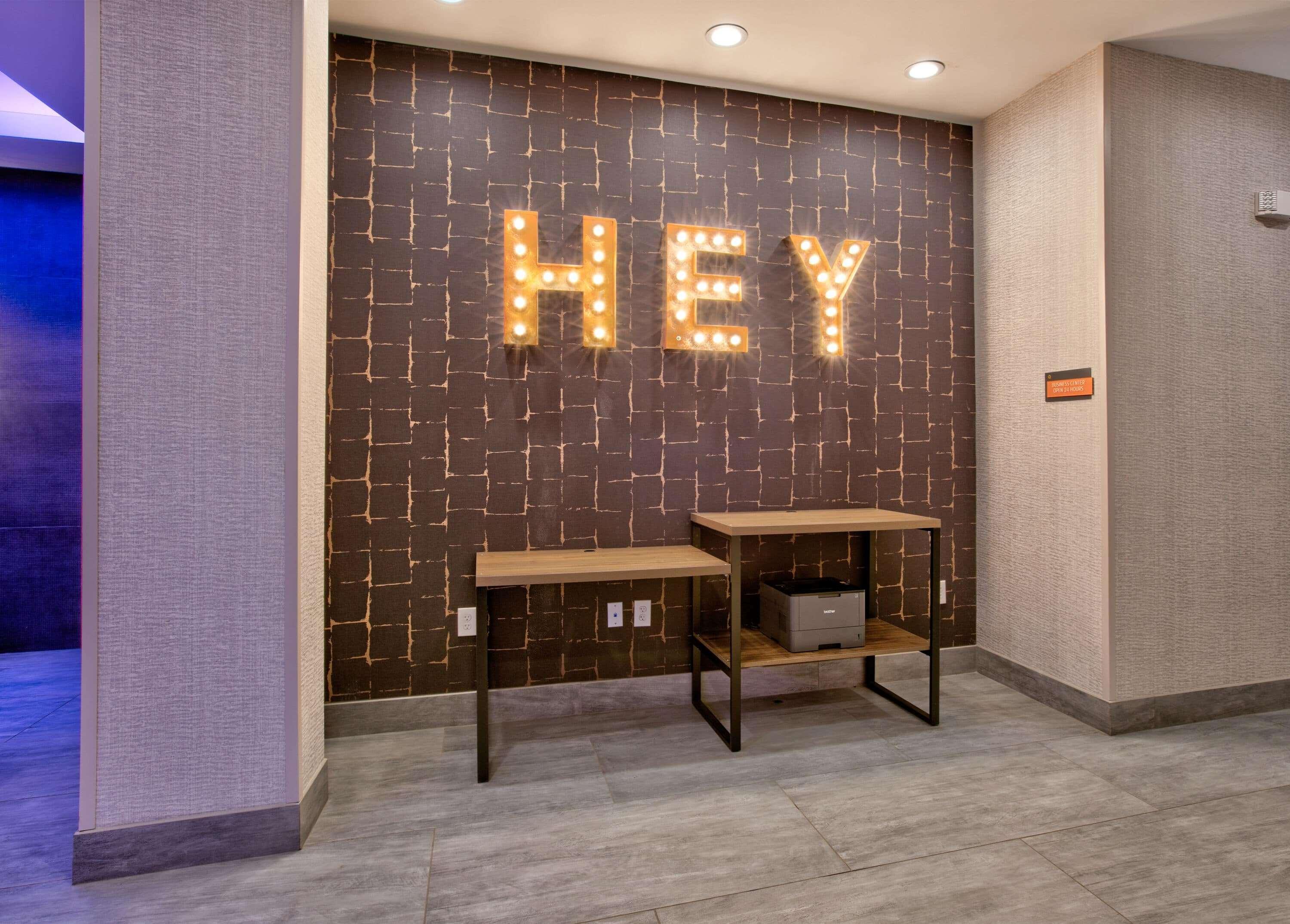 La Quinta Inn & Suites By Wyndham Dallas/Fairpark Luaran gambar
