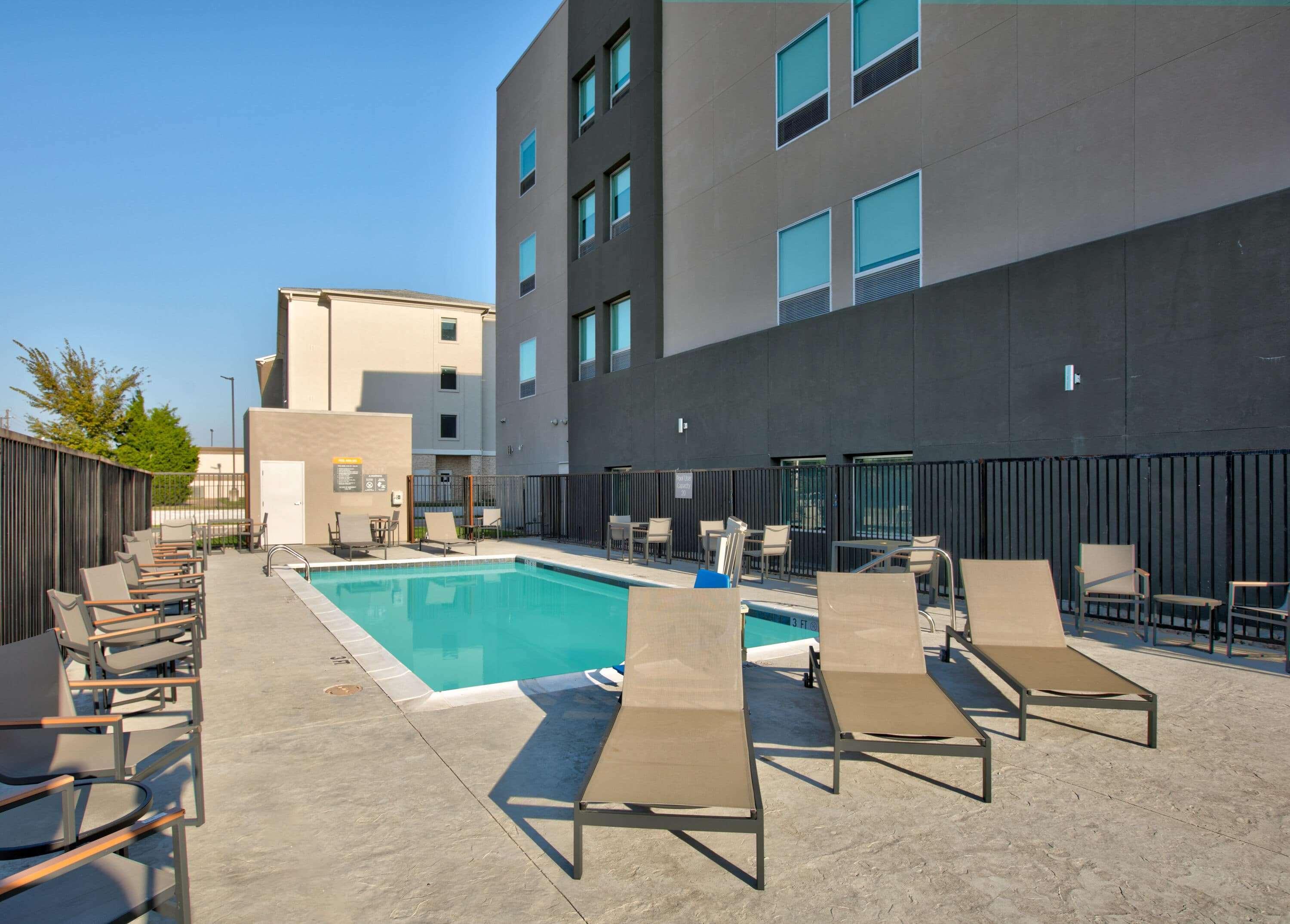 La Quinta Inn & Suites By Wyndham Dallas/Fairpark Luaran gambar